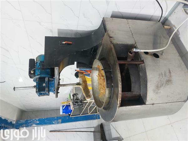 دستگاه داغ زن و دیگ استیل و همزن جهت پخت سوهان کنجدی